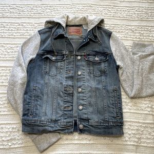 Levi’s Hybrid Original Trucker Jacket